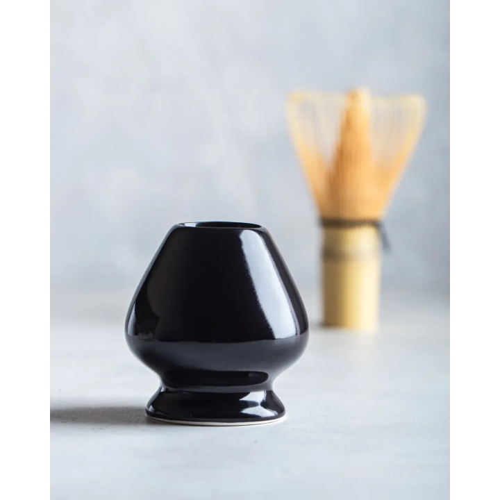 Stand for storing the matcha whisk