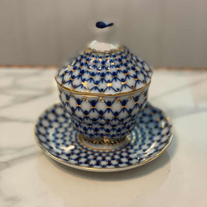 Tazza blu con coperchio - Porcellana di San Pietroburgo