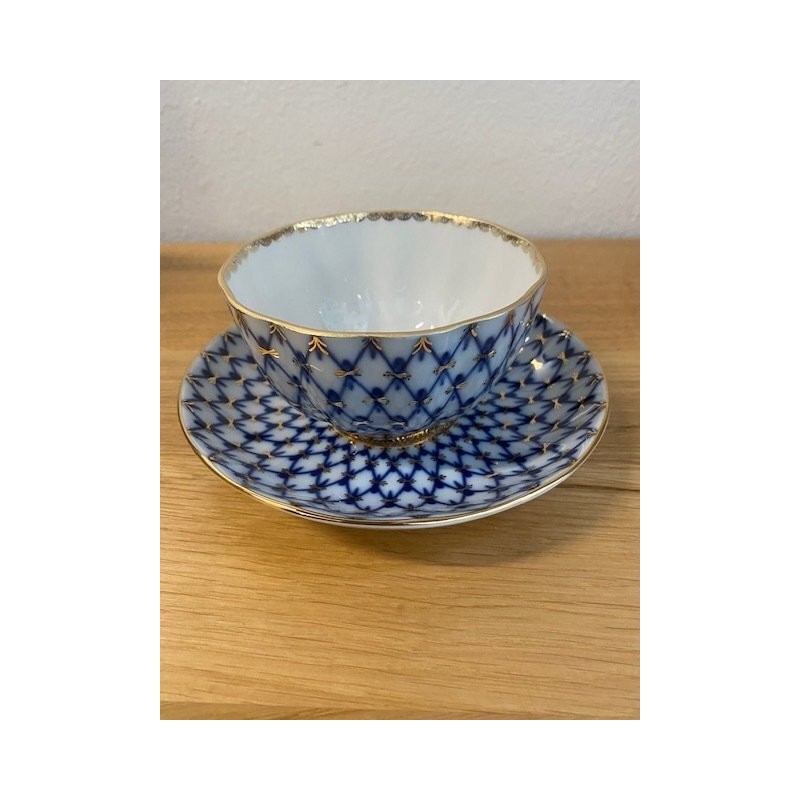 Cup and saucer cobalt tulip net - St Petersburg porcelain