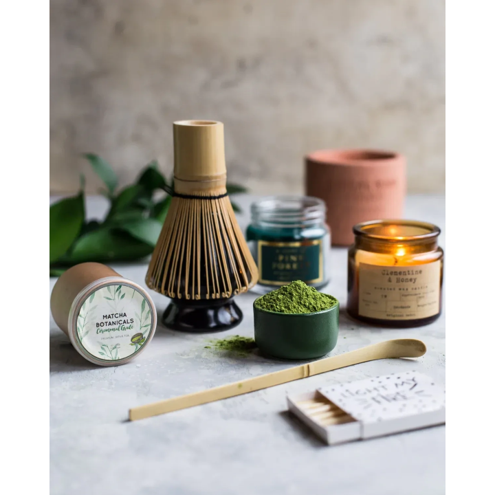 Stand for storing the matcha whisk